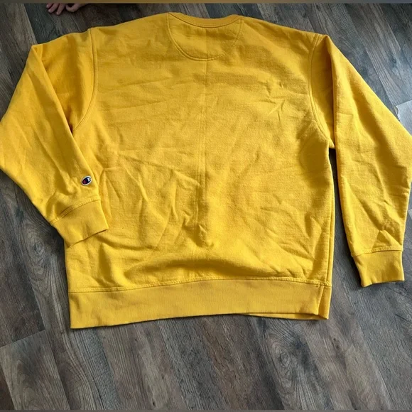 Champion Men's Vibrant Yellow Crewneck Sweater - Picture 3 of 5